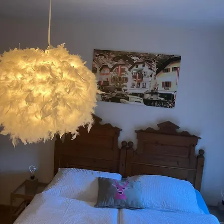 Apartment Pinkdeer